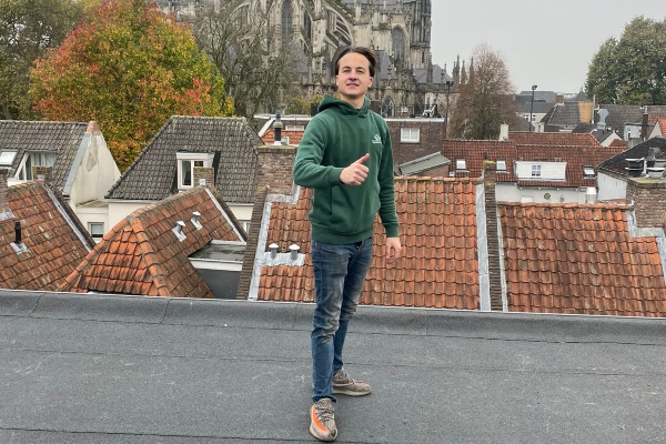 Dakdekker Beek en Donk 4 Dakdekker Beek en Donk